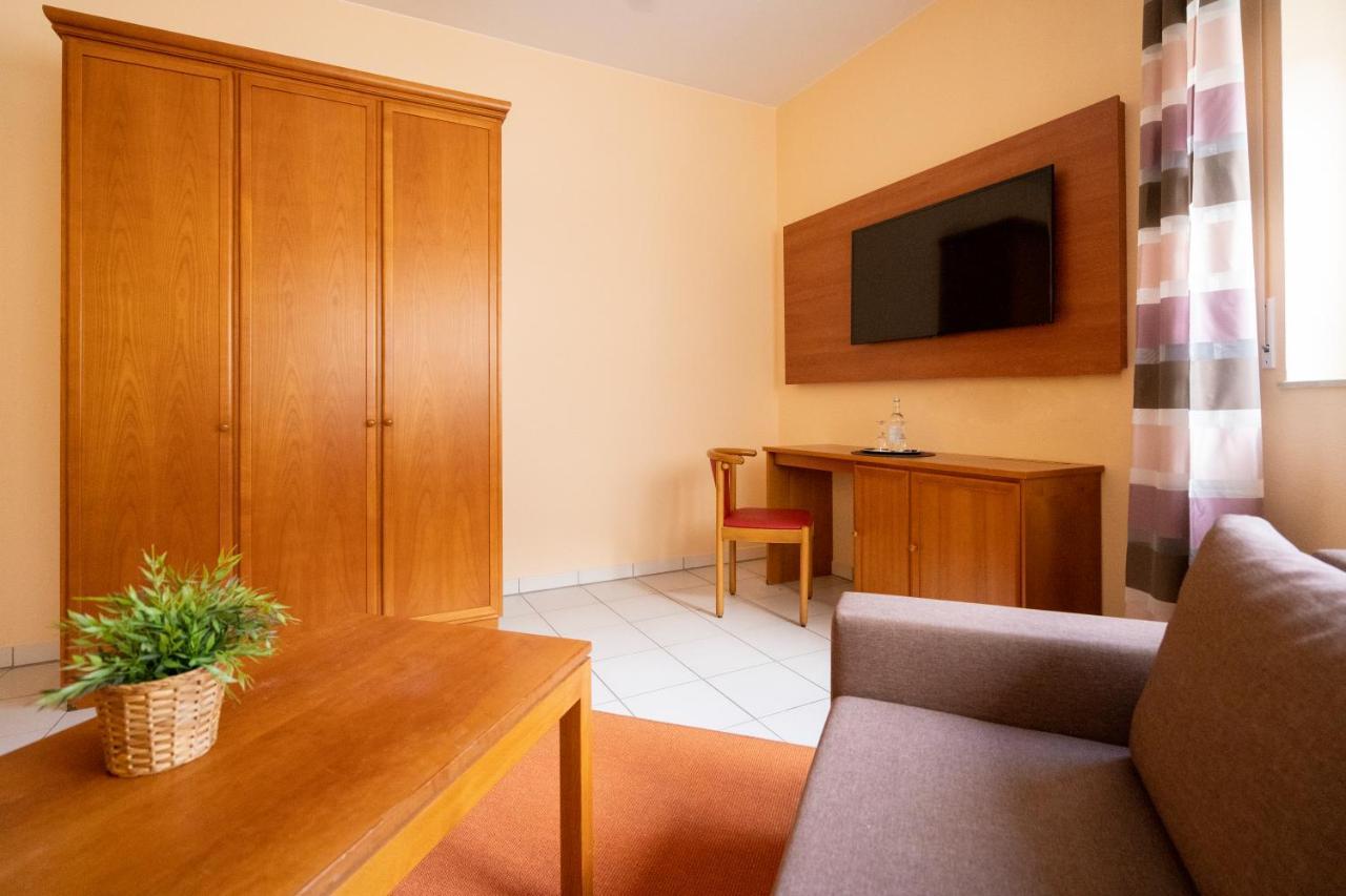 Hotel Nahetal Gensingen ภายนอก รูปภาพ