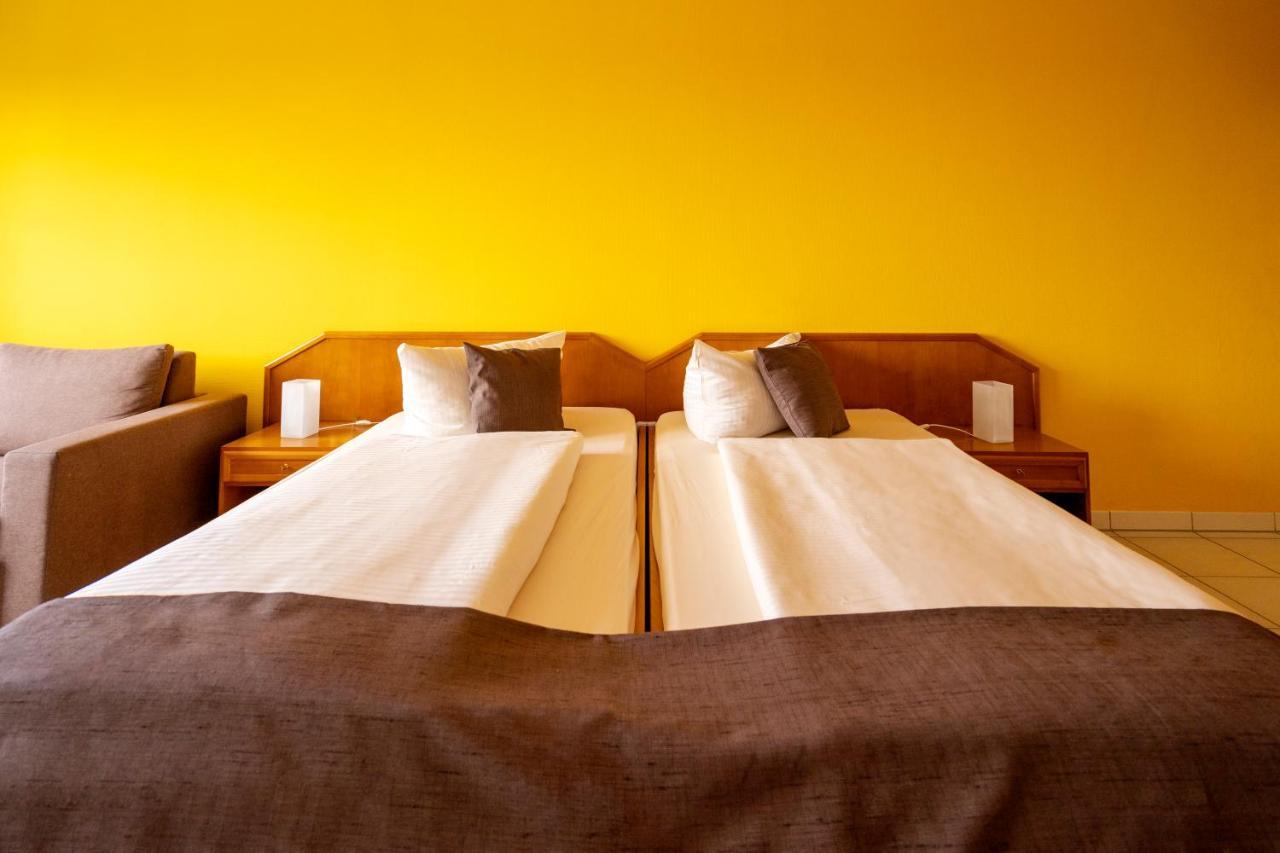 Hotel Nahetal Gensingen ภายนอก รูปภาพ