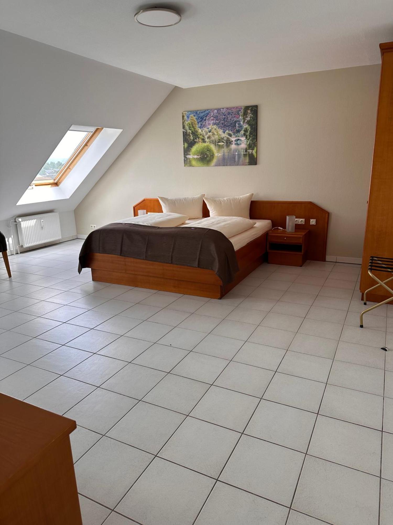 Hotel Nahetal Gensingen ภายนอก รูปภาพ